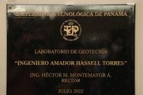 Develación de la Placa del Laboratorio de Geotecnia (LABGEO), del CEI.