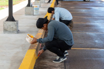  Limpieza y pintura de los nuevos estacionamientos.