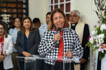 La Decana de la FII, Ing. Delia García agradece el apoyo brindado para la terminación de este proyecto 