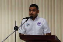 El estudiante Henry Rosario, presidente de este congreso.