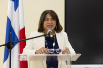 Dra. Ángela Laguna Caicedo, Rectora de UTP. Dra. Ángela Laguna Caicedo, Rectora de UTP.
