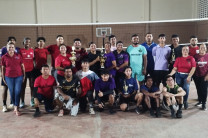 Estudiantes participan de la Clausura de la Liga Mixta de Voleibol 