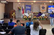 Dra. Linteh Alaín de Meier, directora da las palabras de bienvenida a la Capacitación. Dra. Linteh Alaín de Meier, directora da las palabras de bienvenida a la Capacitación.