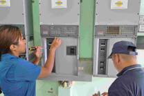 Mantenimiento al panel de control