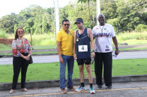 Vencedor en estudiante masculino. Vencedor en estudiante masculino.