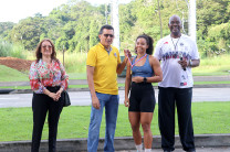 Ganadora de la categoría estudiante femenina. Ganadora de la categoría estudiante femenina.