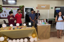 Presentación de Proyectos de Emprendimiento en la Feria de Mercadeo 