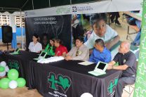 Representantes de la Fundación Alberto Motta, Asociación Pro Niñez Panameña, Regional de MEDUCA en Veraguas y de la comunidad de los Panamaes.
