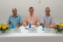 Mgtr. Carlos González, Dr. Francisco Arango y Mgtr. Miguel López.