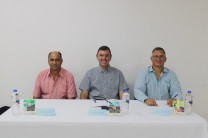 Mgtr. Carlos González, Dr. Francisco Arango y Mgtr. Miguel López