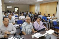 Autoridades, Coordinadores de Extensión de Facultades y docentes, del Centro Regional de Veraguas y Azuero.
