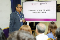 Mgtr. Alex Matus, Vicerrector de Vida Universitaria.