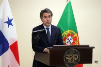 S. E. Francisco André, Secretario de Estado de Relaciones Exteriores y Cooperación de Portugal.