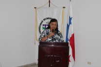 Palabras de bienvenida por la Ing. Yaneth Gutiérrez, directora del Centro Regional de Coclé