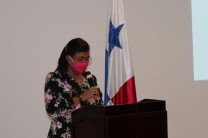 Palabras de bienvenida por la Ing. Yaneth Gutiérrez, Directora del Centro Regional de Coclé.