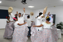 Presentación del conjunto típico.