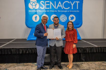 Eudys Vargas, Ingeniero Mecánico, estudiante de la Segunda Cohorte del Programa de Maestría en Ciencias de la Ingeniería Mecánica en Azuero. Eudys Vargas, Ingeniero Mecánico, estudiante de la Segunda Cohorte del Programa de Maestría en Ciencias de la Ingeniería Mecánica en Azuero.