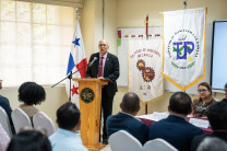 El Decano de la FIM, Ing. Orlando Aguilar, se refirió al programa y agradeció a todo el equipo de coordinador.