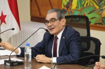 Ing. Héctor Montemayor Á. Rector de la UTP participa del evento.
