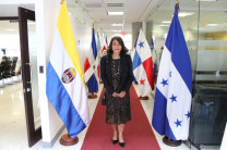 Dra. Ángela Laguna Caicedo, Rectora de la UTP.