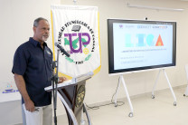 El Dr. Clifton Clunie, director de CIDITIC, explica los alcances de este esfuerzo permanente que rinde cuentas a la comunidad universitaria.