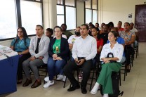 Asistentes a lanzamiento del proyecto Reto, Colón Emprende