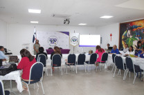 Reunión con directores y orientadores.