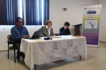 Profesor Asesor, Rafael Vejarano y los profesores Guelda Carballeda y Héctor Rosales, jurados.