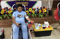 Estudiantes Donan Sangre para salvar Vidas 