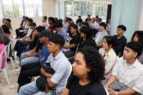 Estudiantes participantes. Estudiantes participantes.