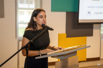 María Isabel Acosta, estudiante de la Facultad de Ingeniería de Sistemas Computacionales (FISC), con el puntaje más alto, en el proceso de selección del SEM Academia.