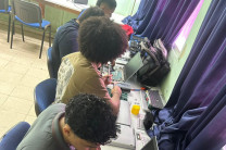Los universitarios ejecutaron labores de diagnóstico, limpieza, mantenimiento preventivo y reparación básica de computadoras de escritorio y portátiles. Los universitarios ejecutaron labores de diagnóstico, limpieza, mantenimiento preventivo y reparación básica de computadoras de escritorio y portátiles.