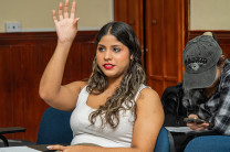 Estudiantes de diversas facultades de la UTP participaron activamente de la capacitación.