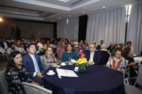 Dra. Ángela Laguna Caicedo, y la Dra. Lilia Muñoz, Vicerrectora de Investigación, Postgrado y Extensión, asistieron al simposio CTI Abierta e Inclusiva.