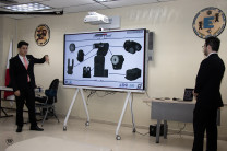 Estudiantes Javier Arroyo y Carlos Peralta de la carrera Ingeniería Electromecánica.