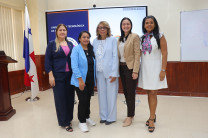 Equipo de trabajo de la UTP y del IPHE.