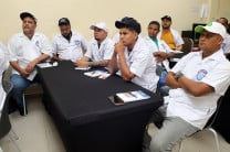 Colaboradores de la Dirección de Mantenimiento e Infraestructura. Colaboradores de la Dirección de Mantenimiento e Infraestructura.