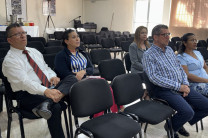 Invitados especiales en la Sustentción de Tesis. 