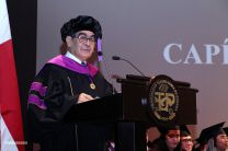 La Ceremonia de Graduación de la FIC 2019, fue presidida por el Rector Montemayor Ábrego.