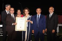 La Ing. Libia Batista, recibe el certificado por la Indexación de la Revista Prisma Tecnológico