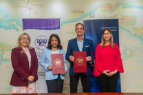 Directivos de la UTP y Maxia Latam. Directivos de la UTP y Maxia Latam.