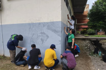 Estudiantes y docentes voluntarios
