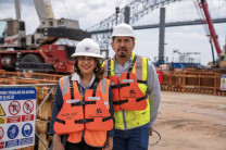 La Dra. Laguna junto al Dr. Félix Henríquez, director del CINEMI-UTP.