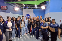 Visita a TVN durante la Jornada Industrial 2025.