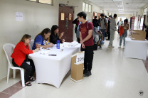 Fue una fiesta democrática donde estudiantes, administrativos y docentes acudieron a votar 