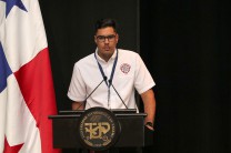 El presidente de este congreso, el estudiante Alexis Gómez.