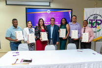 Colaboradores del Centro Regional de Azuero.