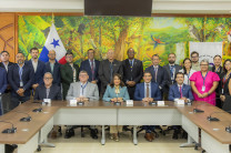 Foto grupal de la actividad.