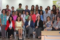 Estudiantes de la UTP, becarios de la Fundación ASSA.