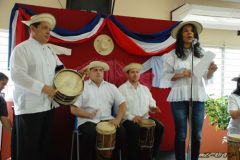 Viernes de Tamborito, el cual estuvo organizado por las colaboradoras de la UTP.